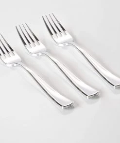 Classic Flatware Classic Design Silver Plastic Forks | 20 Forks