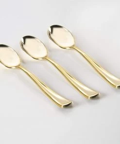 Classic Flatware Classic Design Gold Plastic Spoons | 20 Spoons