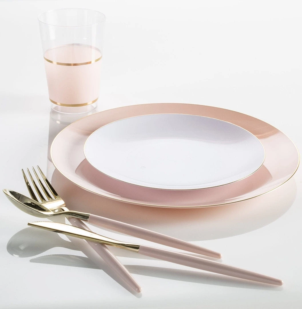 Luxe Party NYC Blush • Gold Plastic Cups | 10 Cups 3 Luxe Party NYC Blush • Gold Plastic Cups | 10 Cups