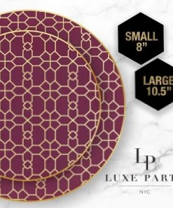 Round Accent Pattern Round Cranberry • Gold Pattern Plastic Plates | 10 Pack