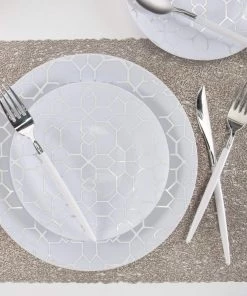 Round Accent Pattern Round White • Silver Pattern Plastic Plates | 10 Pack
