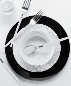 Round Accent Black • Silver Round Plastic Plates | 10 Pack