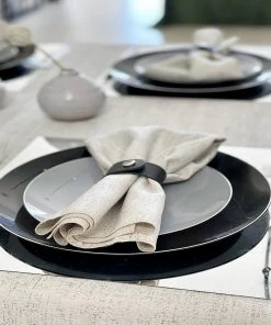 Round Accent Round Gray • Silver Plastic Plates | 10 Pack