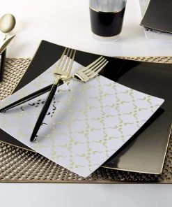 Square Accent Pattern Square White • Gold Pattern Plastic Plates | 10 Plates