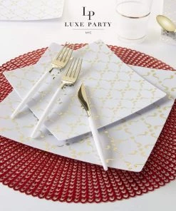 Square Accent Pattern Square White • Gold Pattern Plastic Plates | 10 Plates