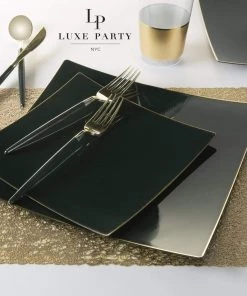 Square Accent Square Emerald • Gold Plastic Plates | 10 Pack