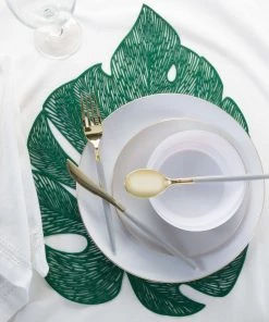 The Leaf Leaf Shape Placemat In Green Chargers And Runners